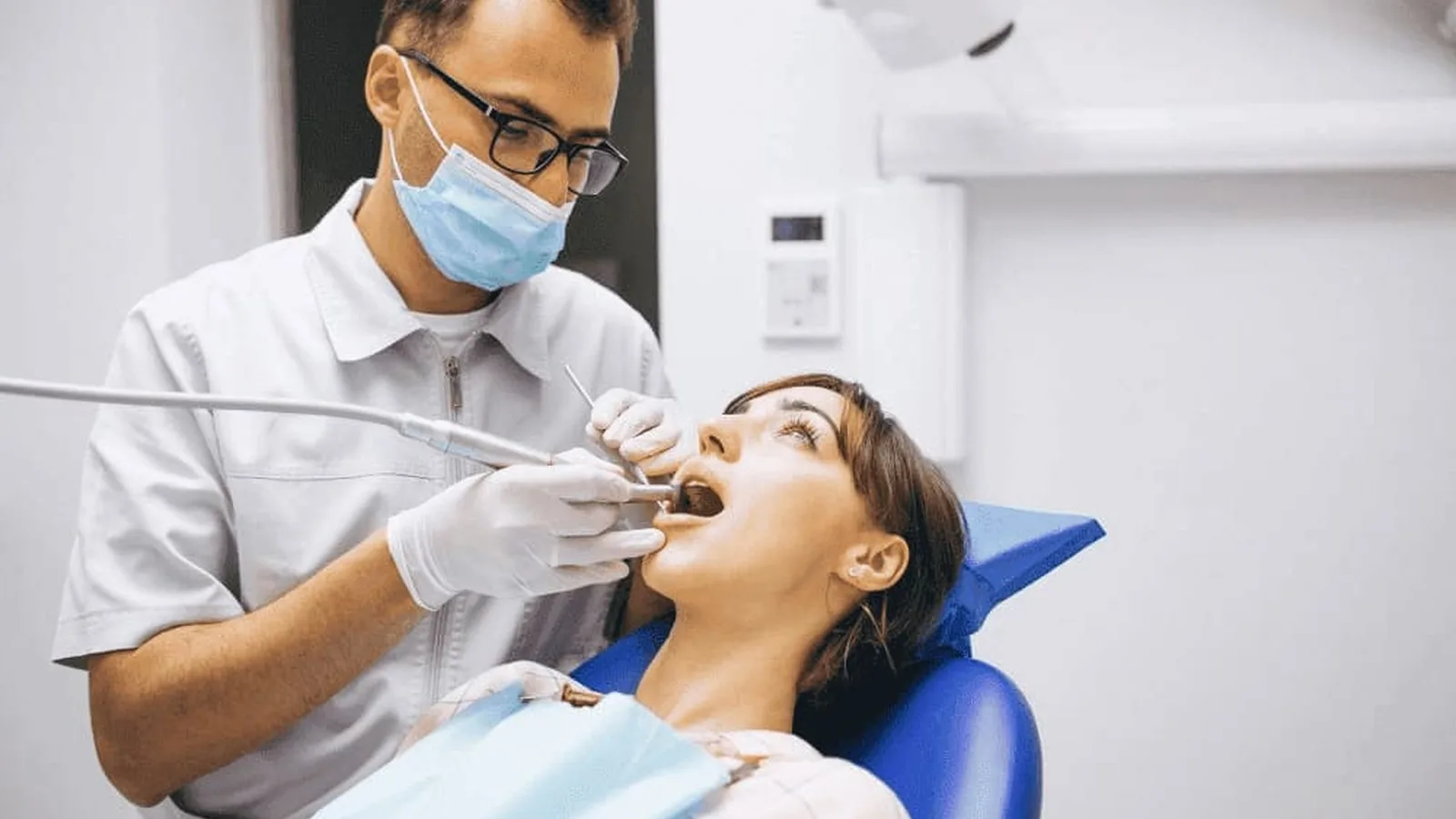 Cirugía periapical (apicectomía) en Villahermosa: Guía del tratamiento quirúrgico