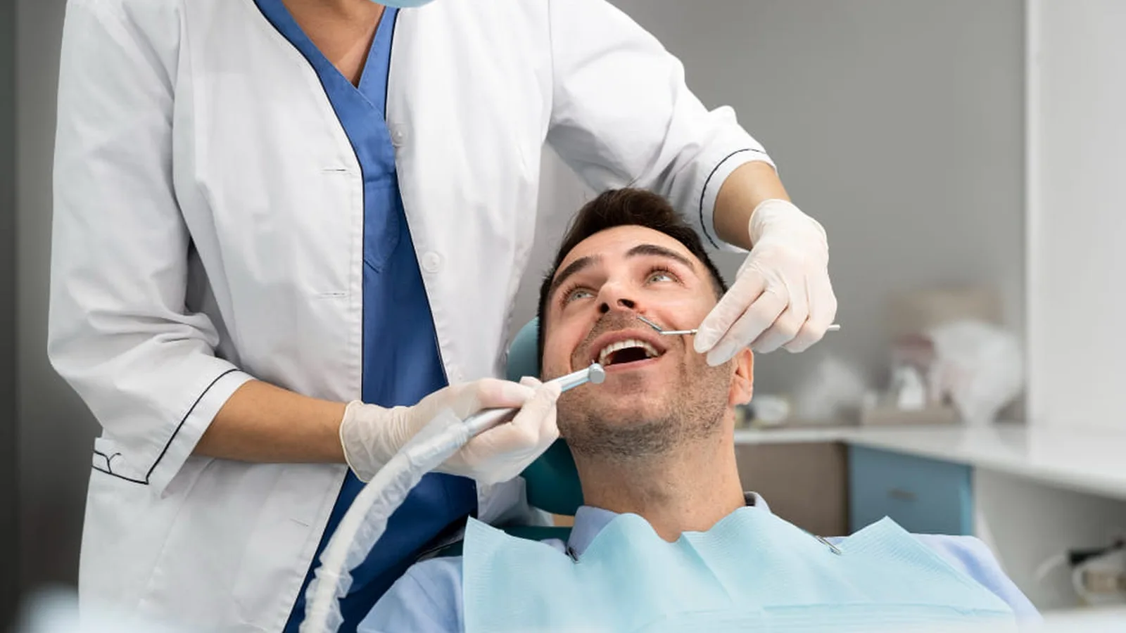 Atención y diagnóstico del dolor dental intenso en Villahermosa